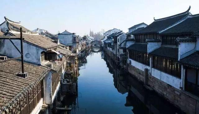 机场直通车方便旅客出行